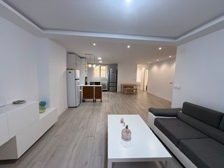 Pis a Centro. El encanto de vivir en el centro de santa pola: espacio, terraza