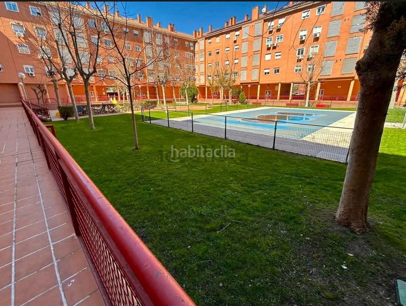 Foto ed816fe5-4297-4877-b45d-295711a19759. Lloguer pis amb aparcament piscina a El Arroyo-La Fuente Fuenlabrada