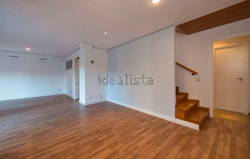 Foto aff24f50-604d-4814-aa06-3c475972b275. Miete chalet mit heizung parking pool in el soto de La Moraleja La Moraleja