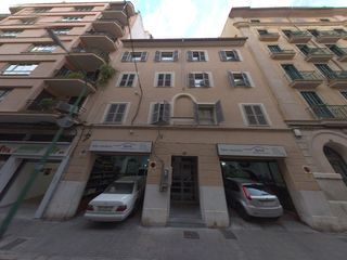 Pis a calle Ramón y Cajal