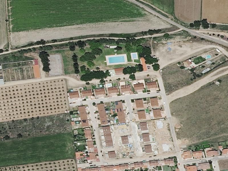 Foto 5e3d87c3-82e2-4f91-8a86-c69ea4eaa0c4. Pis amb piscina a Villaralbo