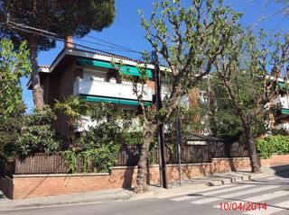 Appartamento  Carrer de pahissa, 19 bajos 3ª. Vivienda en venta en sant cugat del vallés