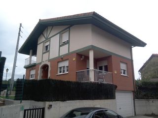 Pis  Barrio lusa 10(a) ,. urbanización andra mari, chalet nº 5-. Vivienda en venta en lusa  castro urdiales