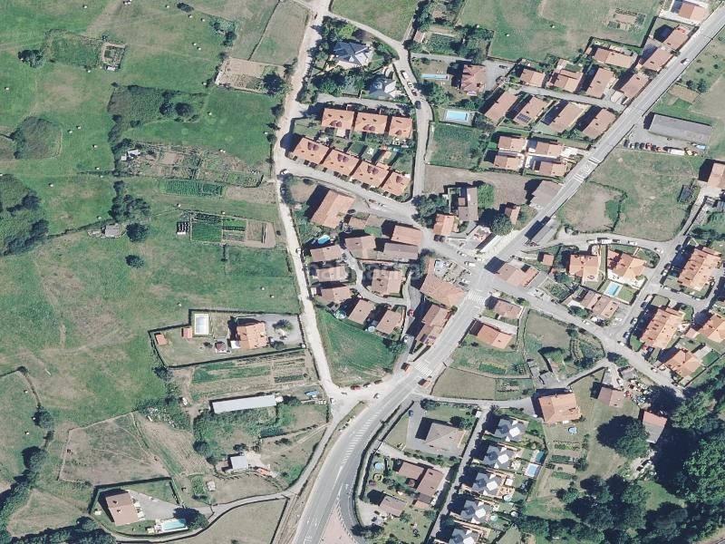 Foto fbe323b8-6925-4fd5-b59e-5ece83bf510d. Pis a Mioño-Santullán Castro - Urdiales