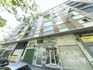 Flat  Jose gervasio artigas, núm., 3, 1 º a. Vivienda en venta en zaragoza