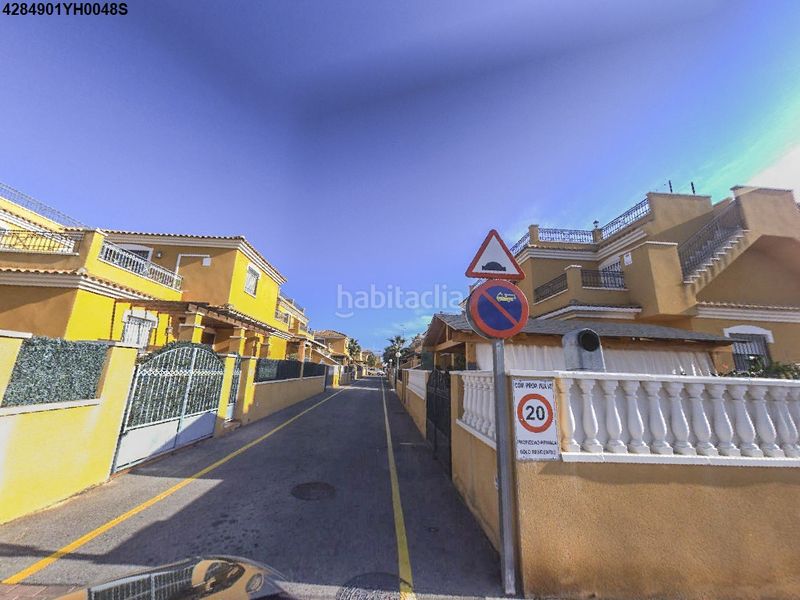Foto 60e66198-3b17-4d86-8ba0-23d843bf5f2b. Pis amb aparcament a Centro - Muelle Pesquero Torrevieja