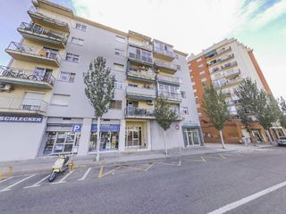 Pis a AV. MEDITERRANI, 5 BLOQUE E 7-2