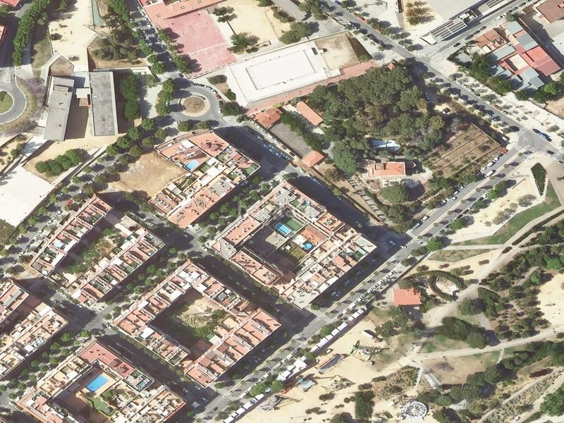 Foto 0f685490-f3af-4f74-96d2-c94ee49a80cc. Pis a Via Europa - Parc Central Mataró