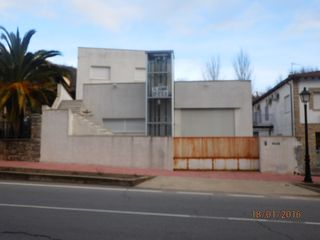 Pis  Avenida de la vera , nº 50 hoy 42. Vivienda en venta en villanueva de la vera