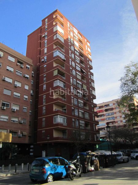 Foto 7bfc8250-a911-4f6f-afa6-c972ca1c9da6. Pis a Els Orriols Valencia