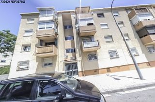 Pis a Avenida Primer de Maig, 14 casa numero 90, planta primera, puert