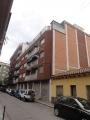 Pis a calle BERNAT METGE 5-9 2º1ª