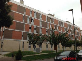 Pis a Rambla Torrent d’En Xandri, n.º 29 Bloque 7 Esc. B Bajos 2ª