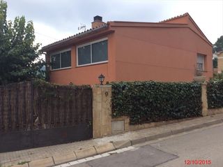 Flat  C penedés, 9 - urb. can serra. Vivienda en venta en terrassa, c penedés, 9  urb. can serra