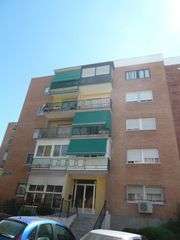 Pis a Calle Pico de los Artilleros, 71 - Piso: BAJ - Puerta: C - CP: 2