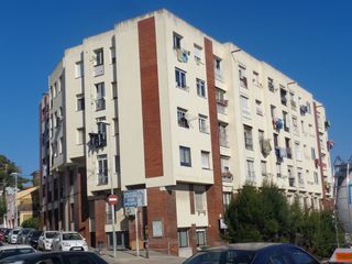 Pis a Avda. Verdaguer esquina N-340, 3º 2ª