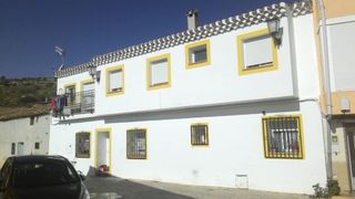 Appartamento in Mira. Vivienda en venta en mira, calle fuente vieja 18