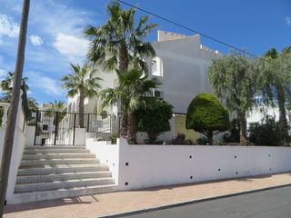 Flat  Conjunto bravo hills club, blq ii, pt: 1, letra c, urb. ciudad q. Vivienda en venta en rojales, conjunto bravo hills club, blq ii,
