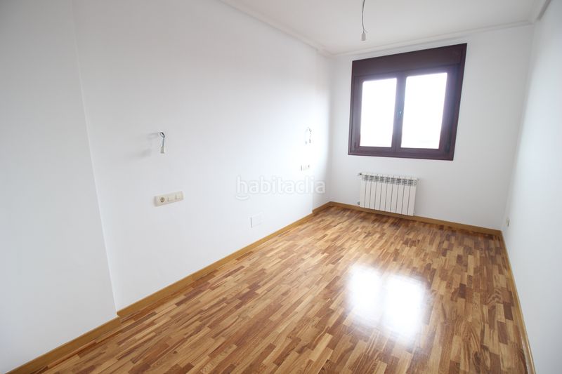 Foto c0b5f00c-3ebb-47e2-b10e-51031db3fdb6. Piso 89m<sup>2</sup> en Luanco-Aramar-Antromero Gozón