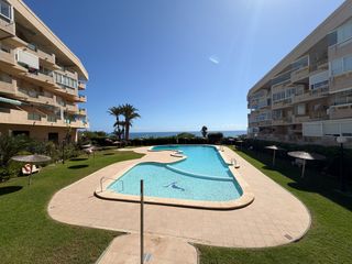 Pis  Urbanizacion mil palmeras. Despierta cada mañana con el azul del mediterráneo como protagon
