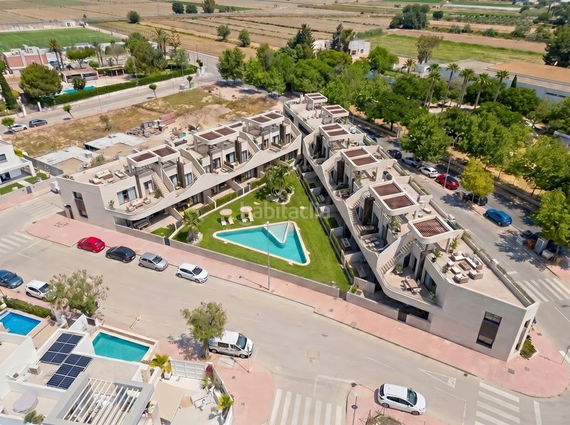 Foto a3f0fb81-a70d-46c2-ab3a-61a53def758e. Casa bungalow alto en San Fulgencio