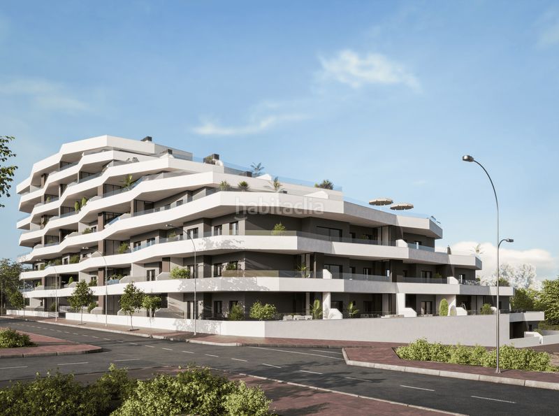 Foto 3ba8e746-4b5a-4607-b687-6421c16ff919. Apartament amb aparcament piscina a San Miguel de Salinas