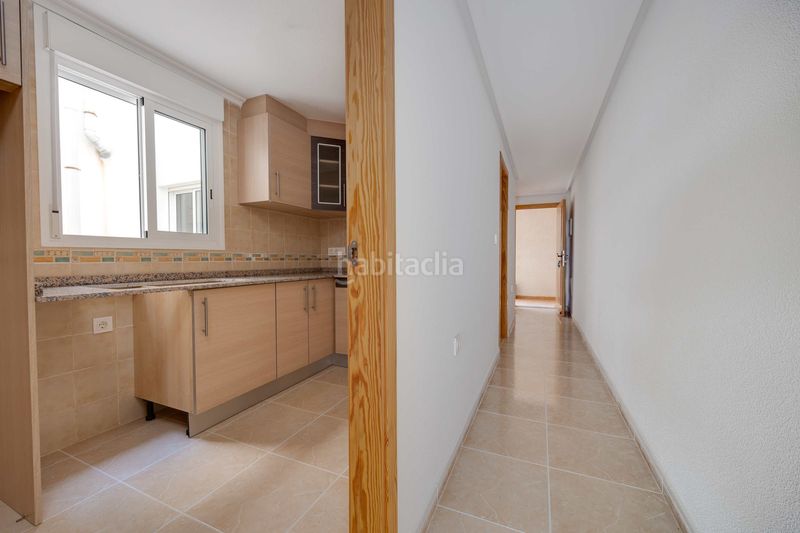 Foto 0bde1714-fd55-4d09-b75d-e8c748c23de5. Apartament amb aparcament piscina a San Fulgencio