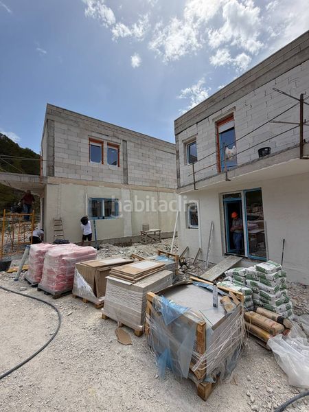 Foto 88d1dced-5c20-470d-aa7c-0ba299bb3756. Casa amb aparcament piscina a Golf Bahía Finestrat
