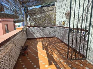 Dachwohnung  Caleria. Atico en venta en centro  puerta carmona, 2 dormitorios.