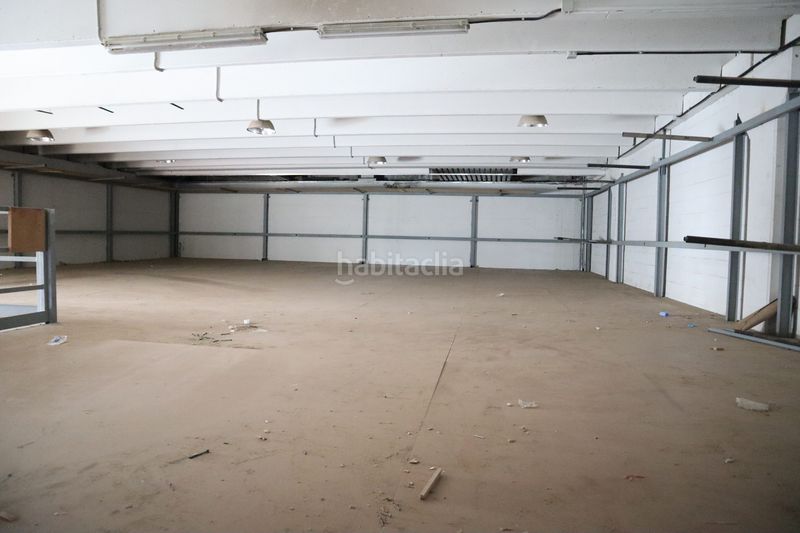 Foto ecd2f201-9edf-462a-b251-651c679cde2c. Nau industrial a Erandio