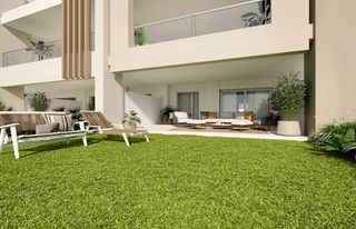 Ground floor in Avenida sierra morena 29. Nuevo apartamento con jardín privado