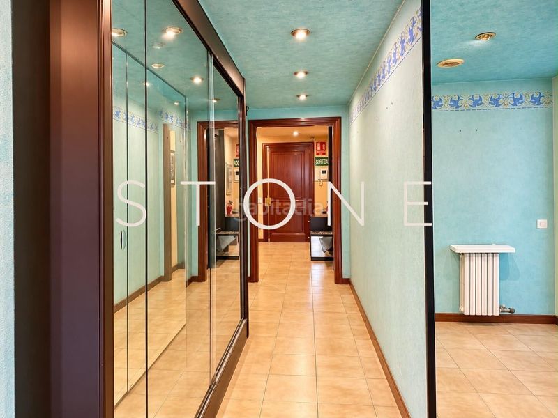 Foto 1a23b9ee-72d1-4311-9a78-20f049738ec4. Flat with parking in Olot