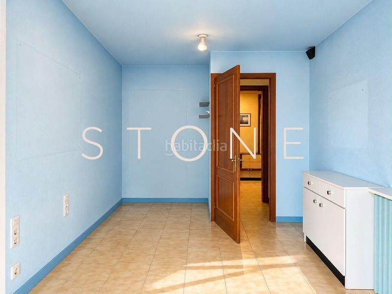 Foto df7b3782-8ccd-46fc-b6ca-26e3b001628d. Flat with parking in Olot