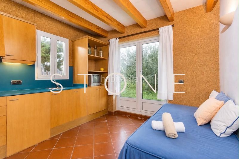 Foto 343af0fc-5570-458f-b800-a9e79055ed65. Casa amb calefacció aparcament piscina a Cala en Blanes Ciutadella de Menorca