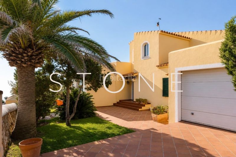 Foto 88fc912a-8eb5-4d52-b6bd-53b6e5670124. Casa amb calefacció aparcament piscina a Cala en Blanes Ciutadella de Menorca