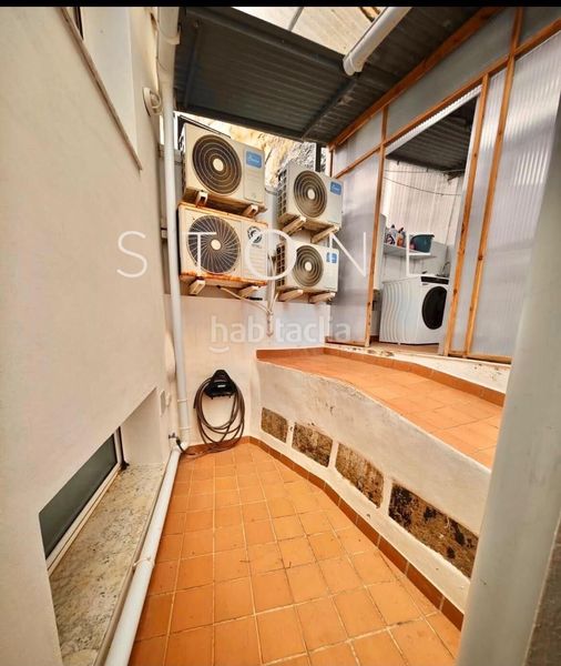 Foto da2ed657-fd94-48b0-b17c-45fbdeeeff0d. Casa amb calefacció aparcament a Centre Històric Maó / Mahón