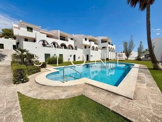 Appartamento in Son Parc. Tu rincón en menorca terraza, piscina y tranquilidad en son parc