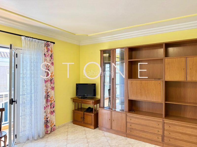 Foto f46a4034-2ac4-479b-ba4a-c581bad2e4b8. Piso  con terraza en Alaior poble Alaior