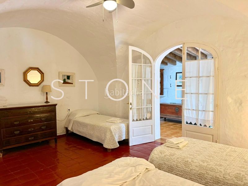 Foto ff1dd2f0-011a-4f4e-8ed8-bb18775420f2. Casa con parcheggio piscina in Trebalúger Es Castell