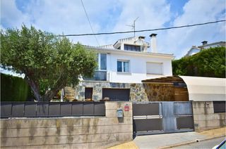 Casa a Ametlla del Vallès (L´)