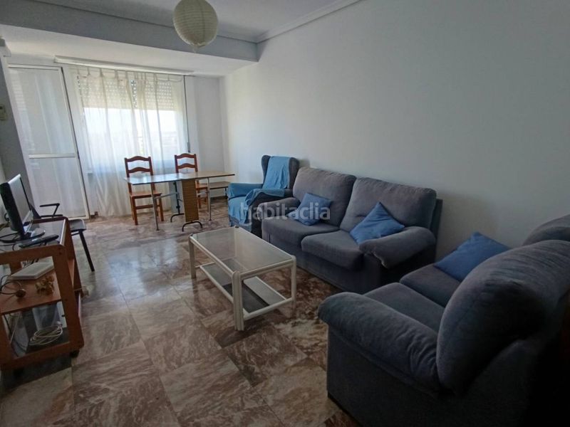 Foto 4370fe0b-75f1-4d88-8520-8a6c8b556b0d. Rent flat in sector sur - la palmera - reina mercedes Sevilla