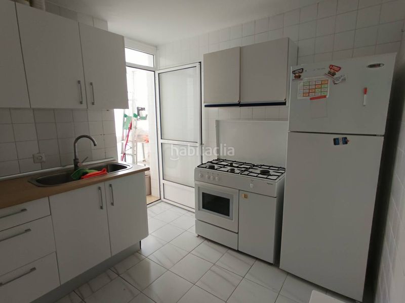 Foto 5b3d27d2-4e8a-4b1f-a950-b5bac8738a7f. Rent flat in sector sur - la palmera - reina mercedes Sevilla