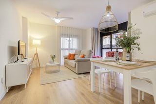 Location Appartement à Calle de la caridad 14. Acogedor piso de 2 dormitorios y 2 baños