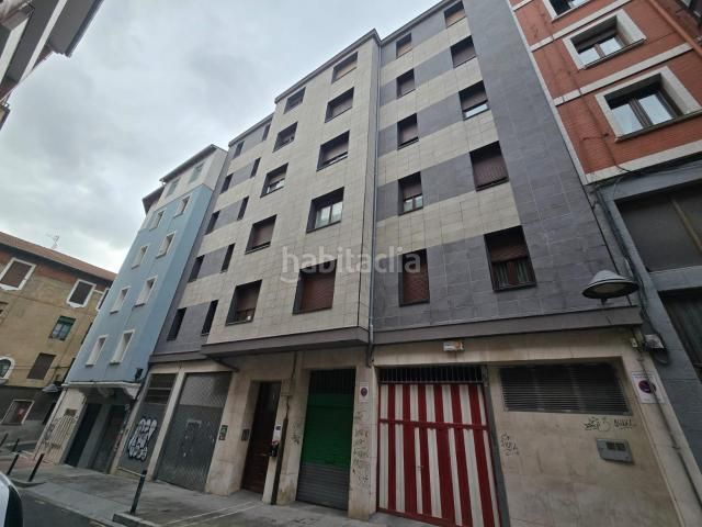 Foto f17ad52e-de4a-453d-8b32-8c06f109a7b4. Apartament a Erandio