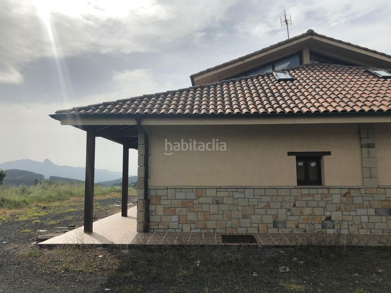 Foto a32726c4-9beb-4976-8a19-e8fbeea05928. Chalet en c/ mendraka en Elorrio