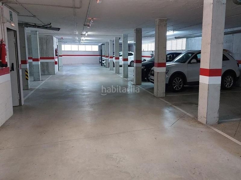 Foto b6d192ae-7ea3-40c1-b06d-18c3dac8a232. Posto auto in Aia