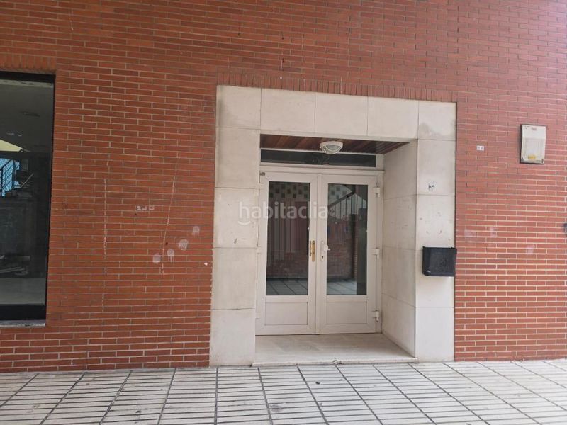 Foto b26250b4-98c1-4369-b7aa-6ccd34f83e27. Local commercial dans calle luis bilbao libano 32 dans Leioa