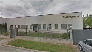 Industrial building in Lanciego / Lantziego