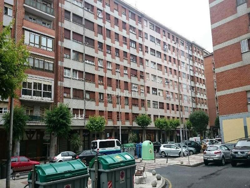 Foto 4cbd9f9b-c236-481f-b68b-7c56c23e7ff2. Pis a Bagatza - S. Vicente Barakaldo