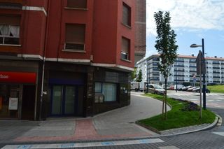 Local commercial à Calle Egetiaga-Vribarri 99